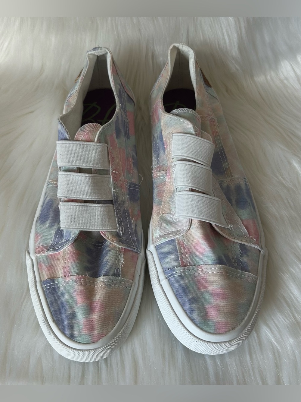 NWOB Blowfish Malibu Tie Dye Mandi Sneaker